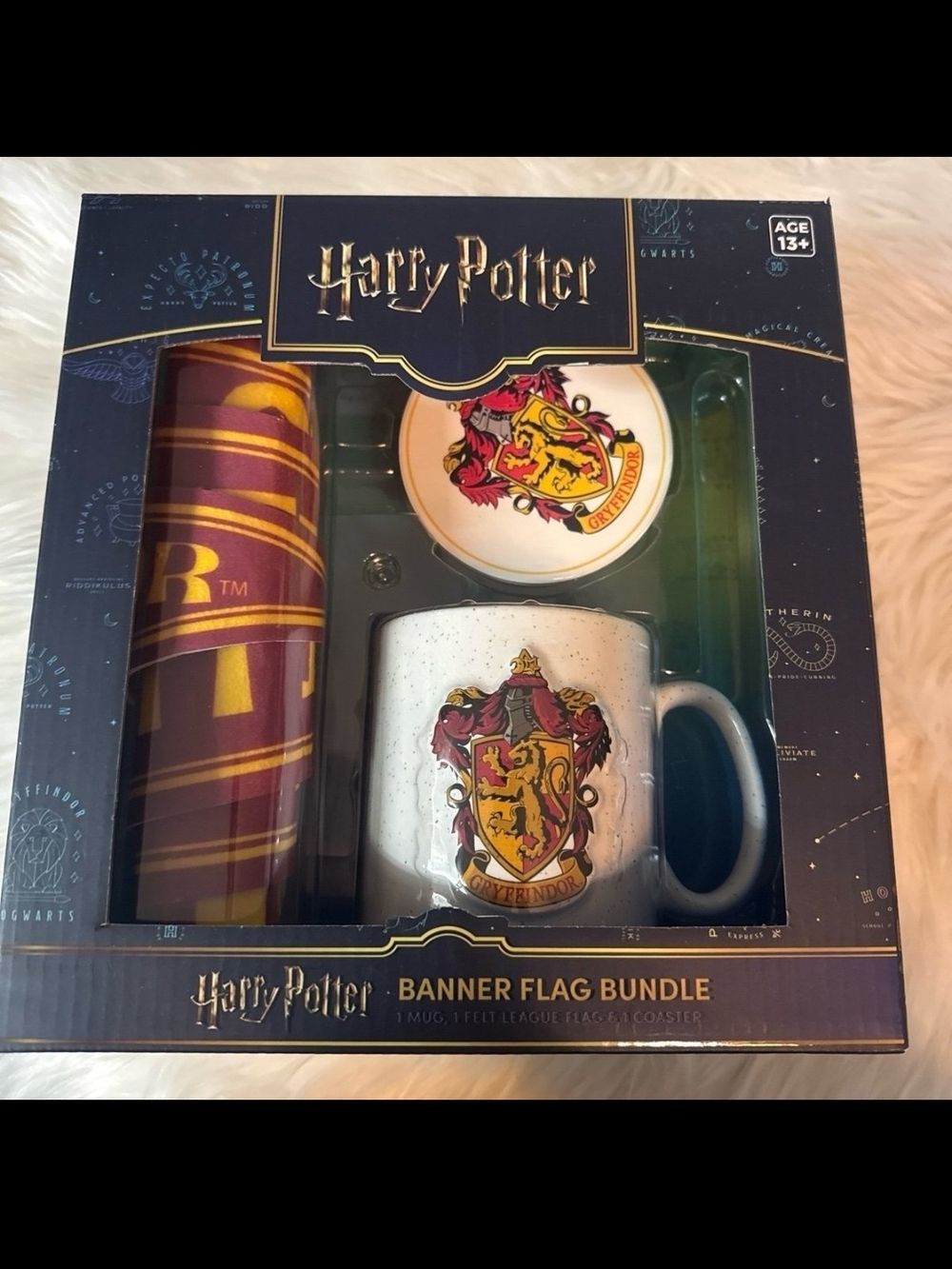 Warner Bros. Gryffindor Banner Flag Bundle - Red, Gold, White, Blue